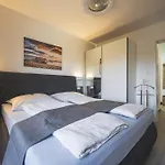 Tor Zum - Neubau Mit Sauna, Fahrstuhl Und Tiefgarage *