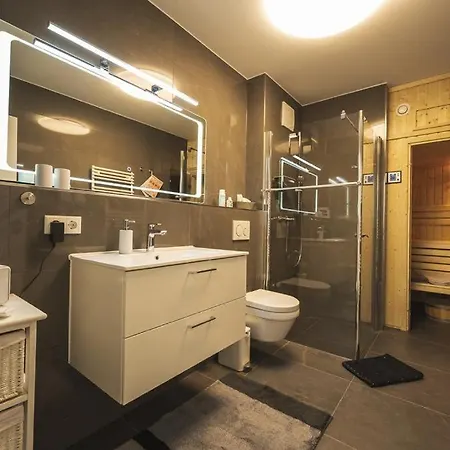 Tor Zum - Neubau Mit Sauna, Fahrstuhl Und Tiefgarage 아파트