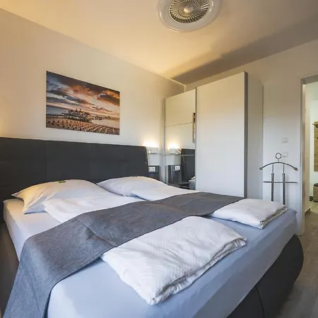 Tor Zum - Neubau Mit Sauna, Fahrstuhl Und Tiefgarage *