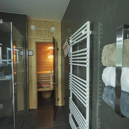 Tor Zum - Neubau Mit Sauna, Fahrstuhl Und Tiefgarage Kuehlungsborn
