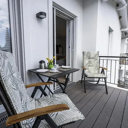 Tor Zum - Neubau Mit Sauna, Fahrstuhl Und Tiefgarage Kühlungsborn